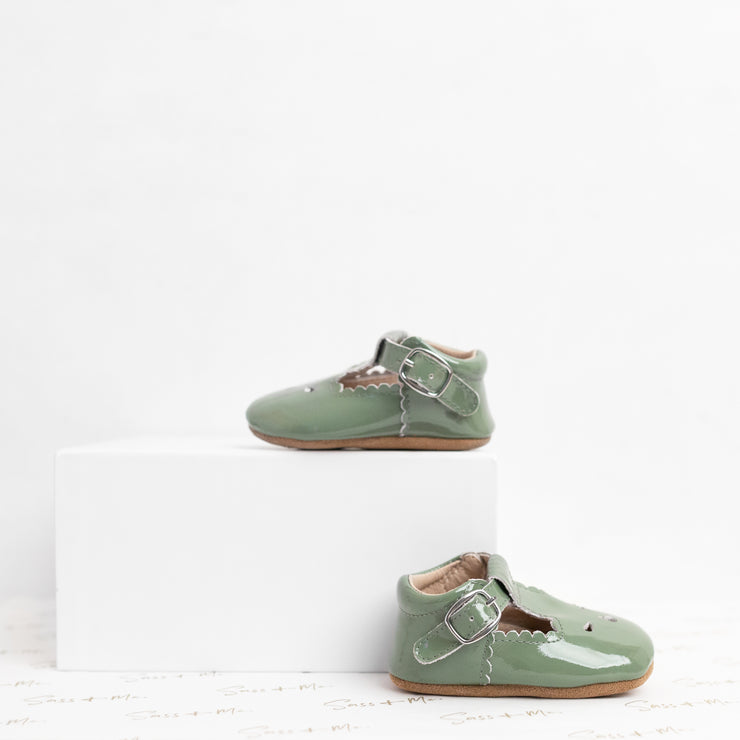 Scallop T Bars - Patent Green
