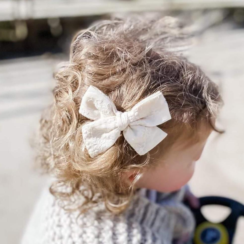 Pinwheel Bows