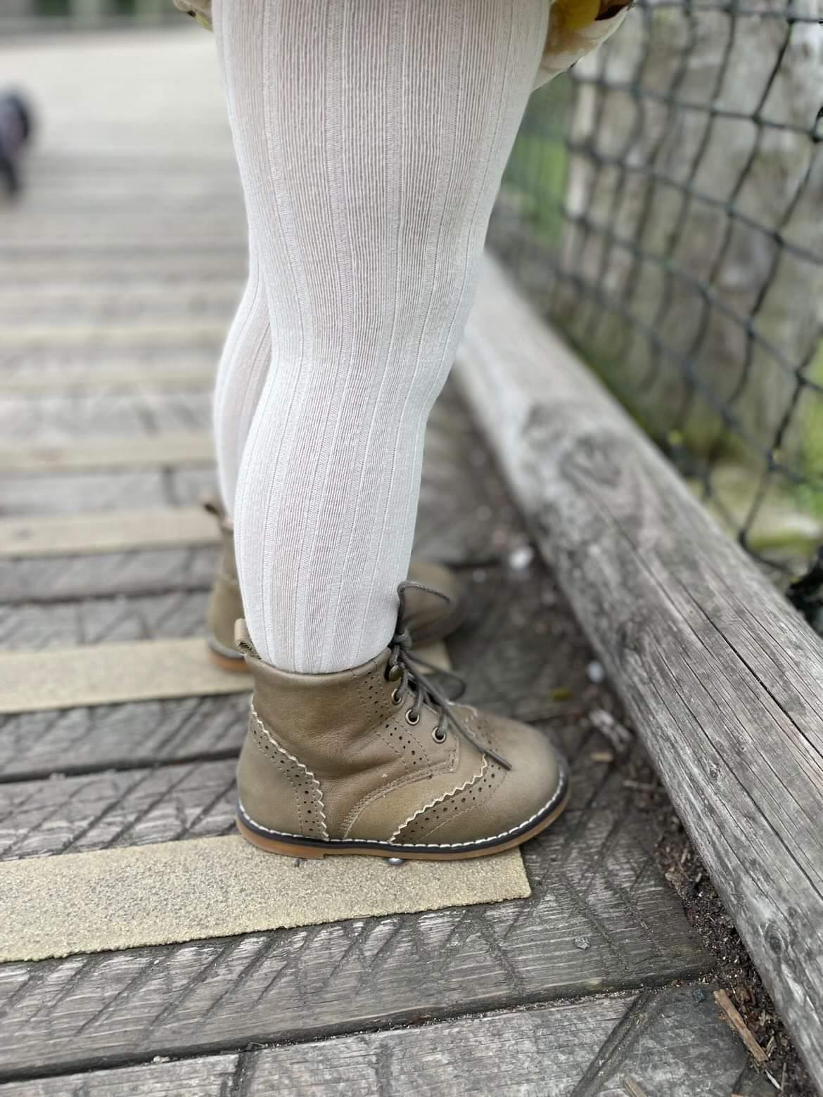 Brogue Boots - Olive